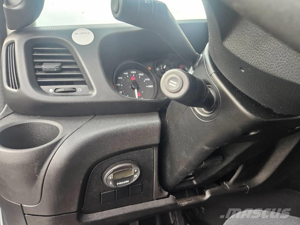 Iveco Daily 70C17 Jakeluautot