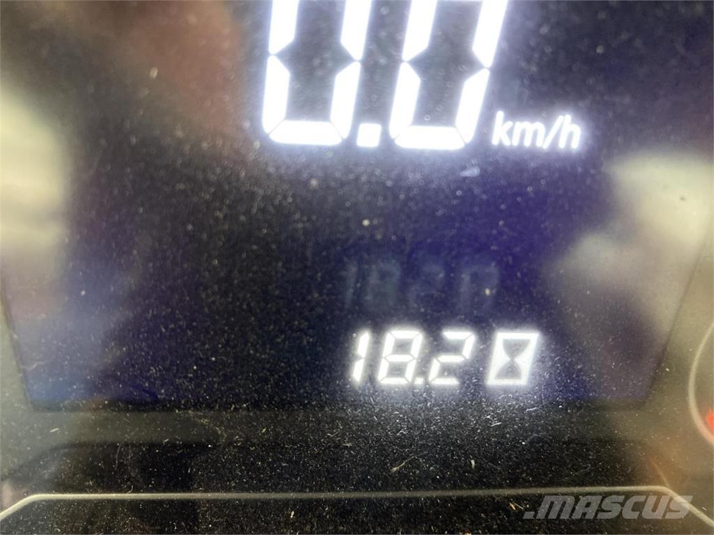 John Deere 5090M Traktorit