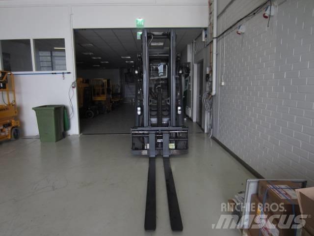Linde E30H Sähkötrukit