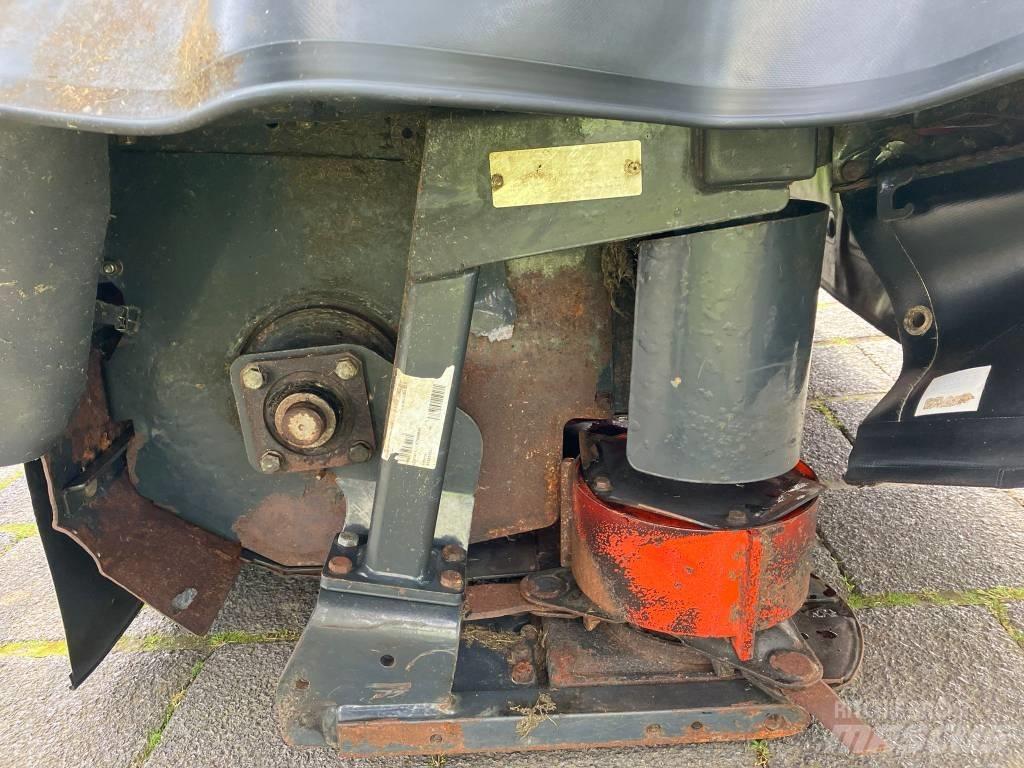 Kubota DM 4032 Niittokoneet