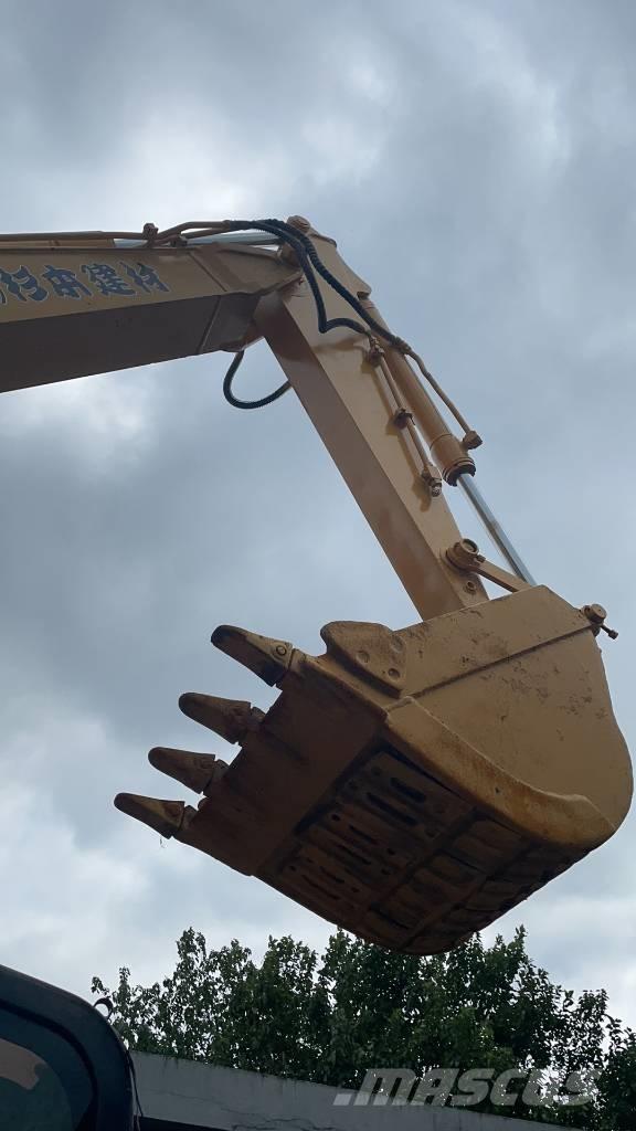 CAT 308C Midikaivukoneet 7t - 12t