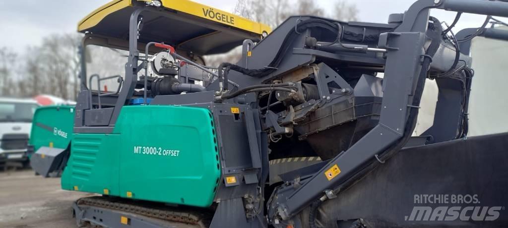 Vögele MT 3000-2 MTV (Material transport vehicle)