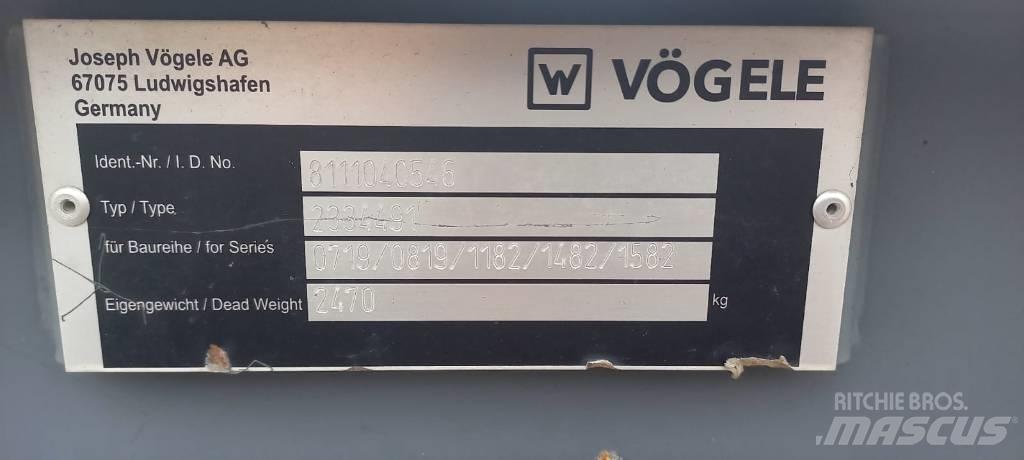 Vögele MT 3000-2 MTV (Material transport vehicle)