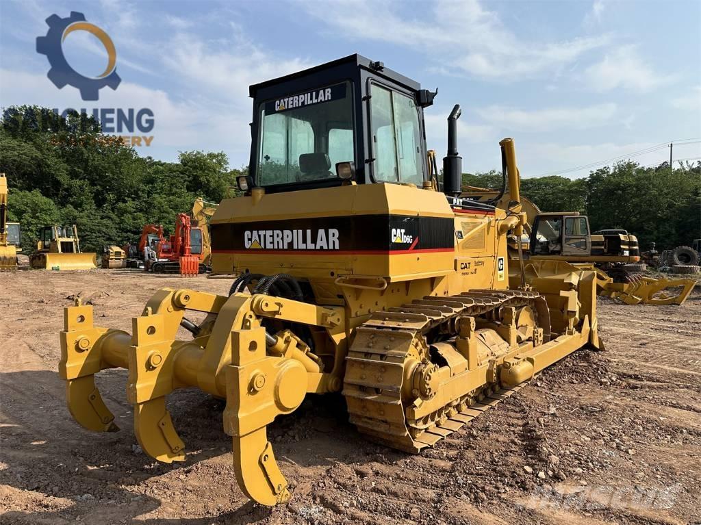 CAT D6G Telaketjupuskutraktorit