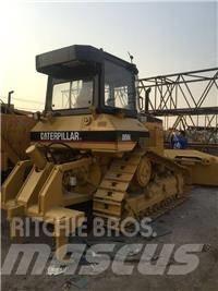 CAT D 5 N Telaketjupuskutraktorit
