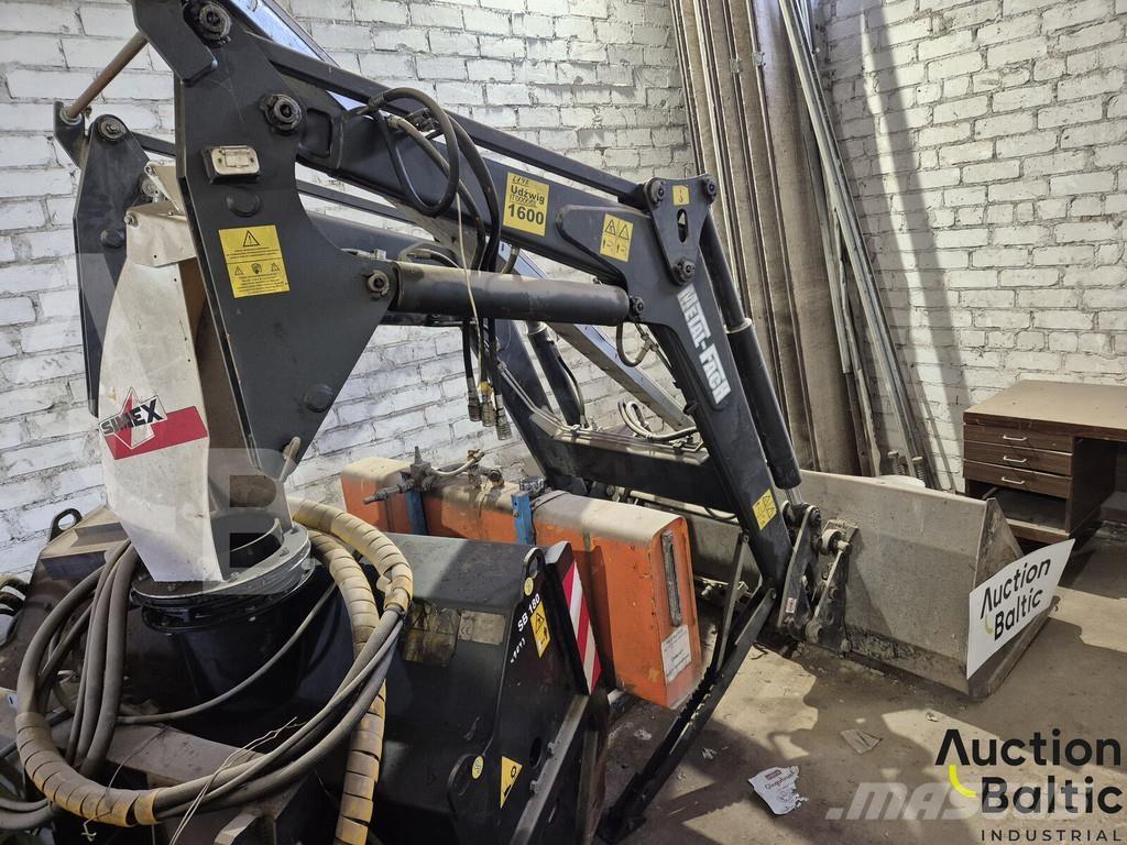 Metal-Fach K15 Etukuormaimet ja kaivuulaitteet