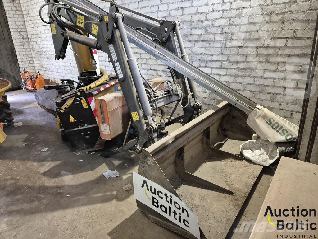 Metal-Fach K15 Etukuormaimet ja kaivuulaitteet