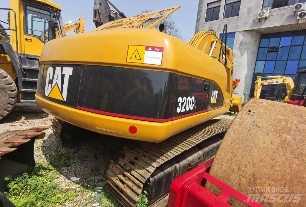 CAT 320 C L Telakaivukoneet