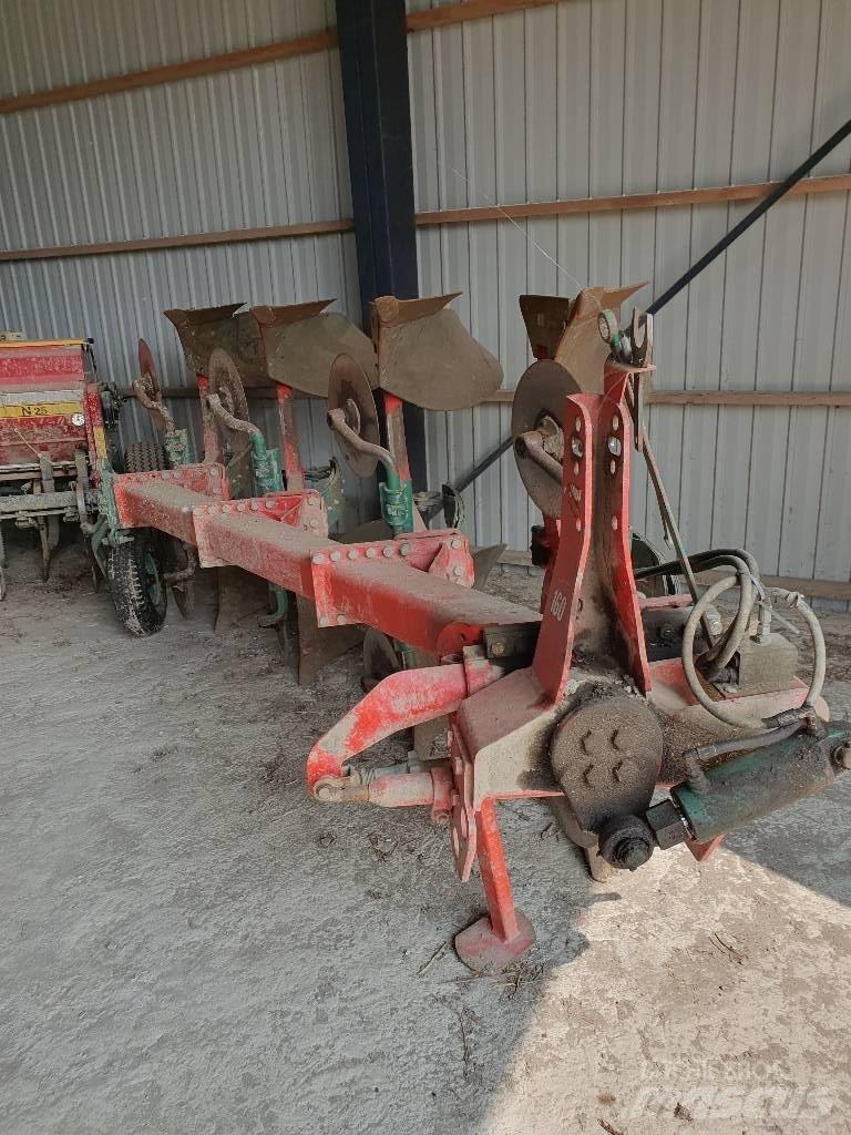 Kverneland E160 Paluuaurat