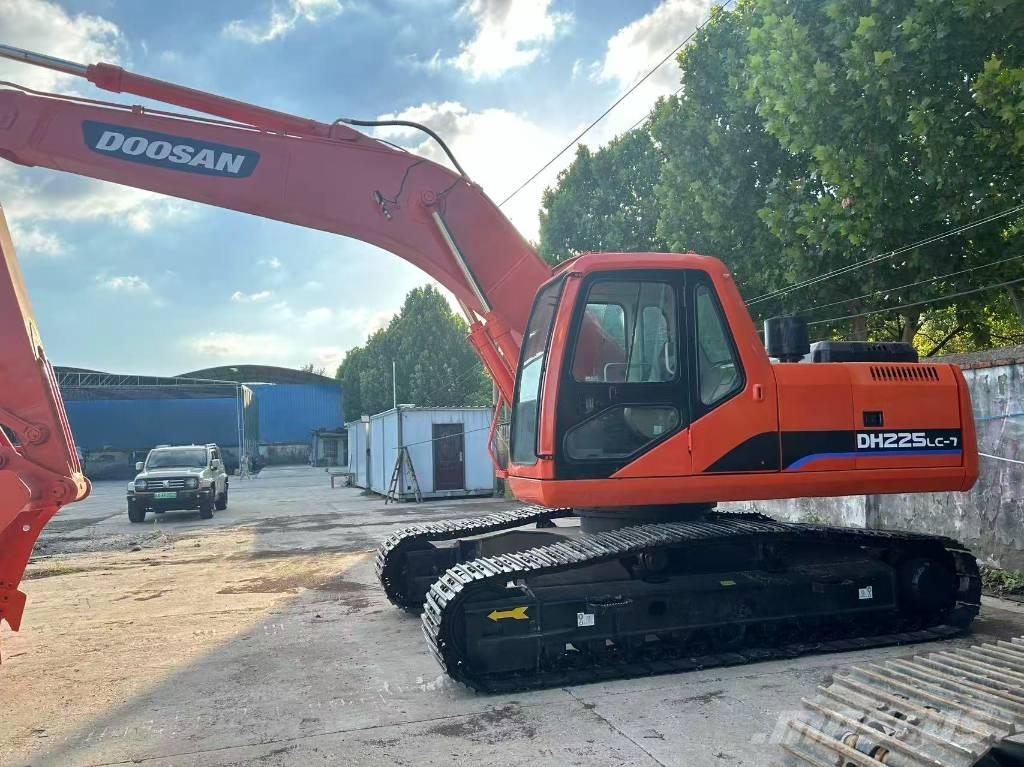 Doosan 225 Telakaivukoneet