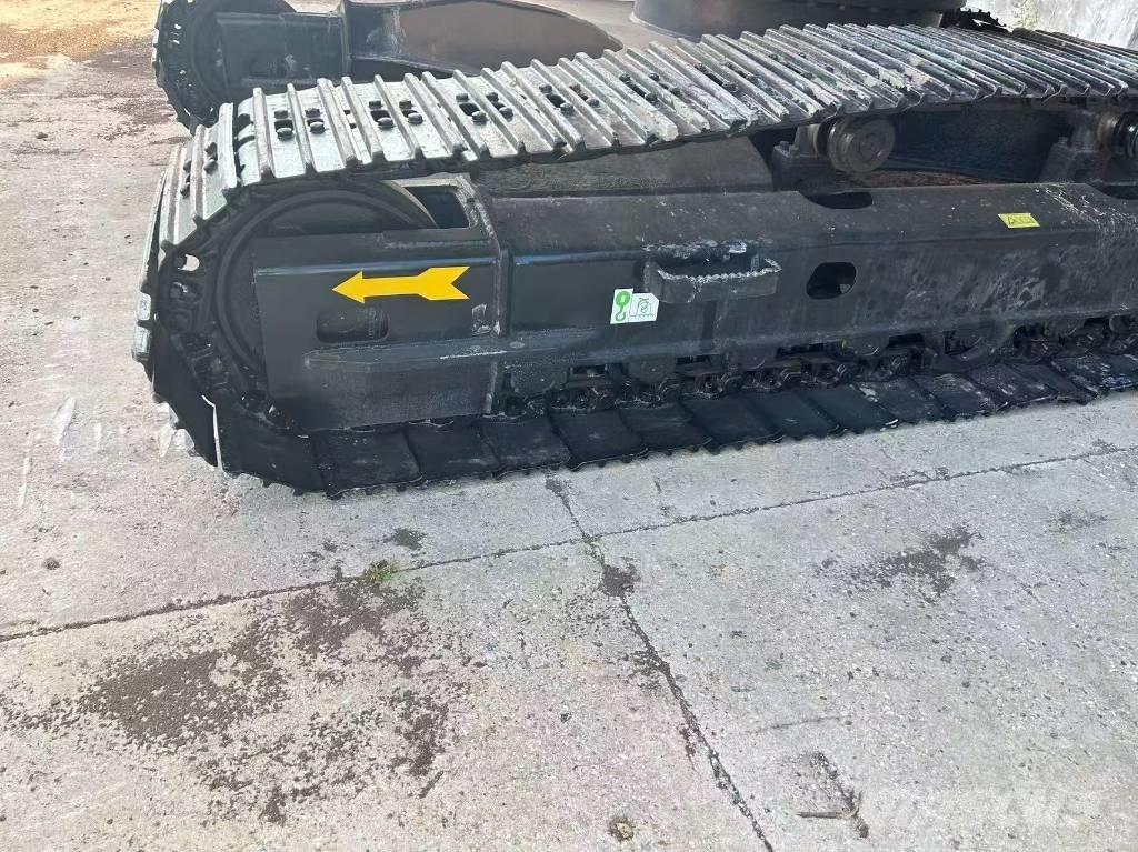Doosan 225 Telakaivukoneet