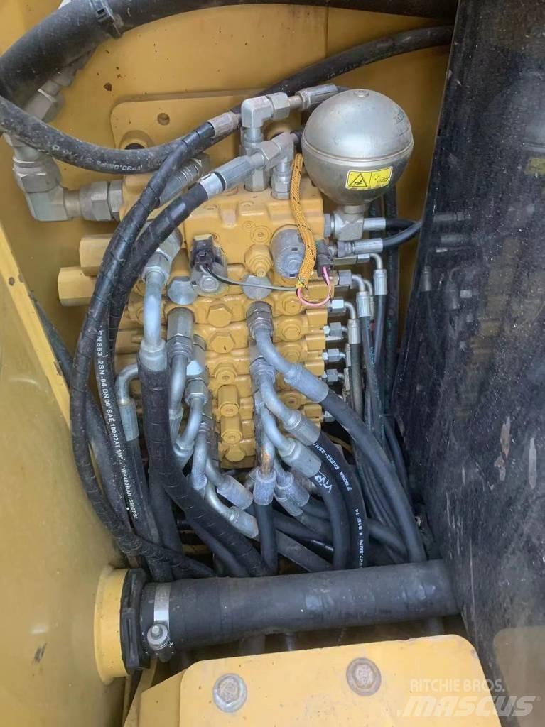 CAT 306E2 Telakaivukoneet