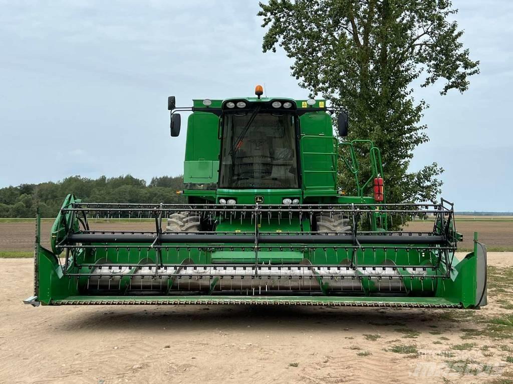 John Deere 1570 Leikkuupuimurit