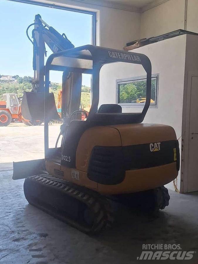 CAT 302.5 Minikaivukoneet < 7t