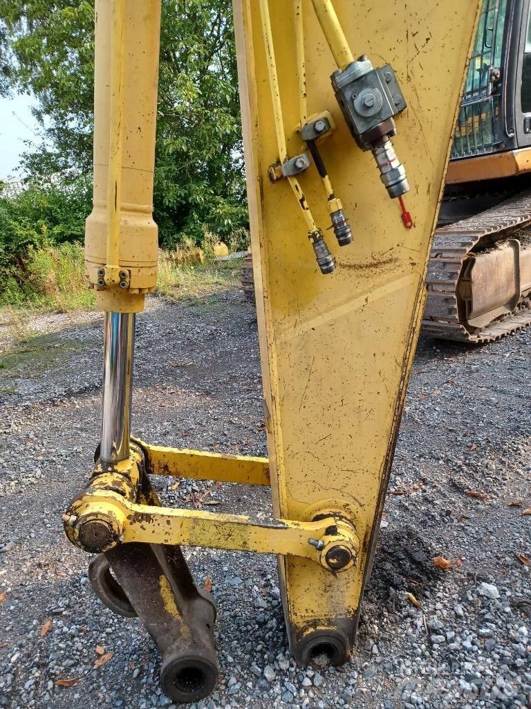 New Holland E 215 B Telakaivukoneet