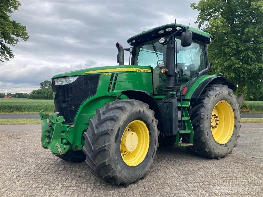 John Deere 7230R Traktorit