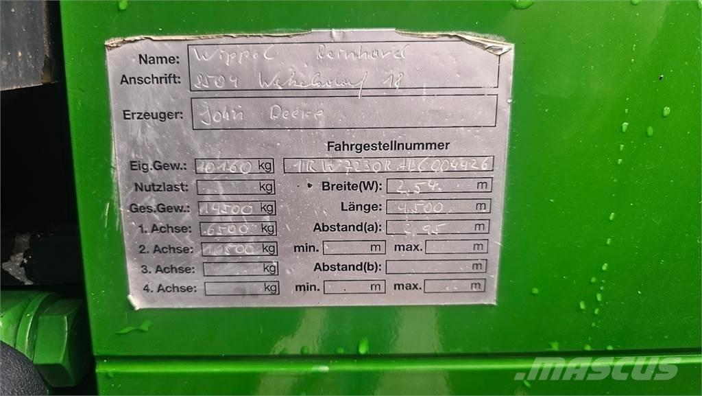 John Deere 7230R Traktorit