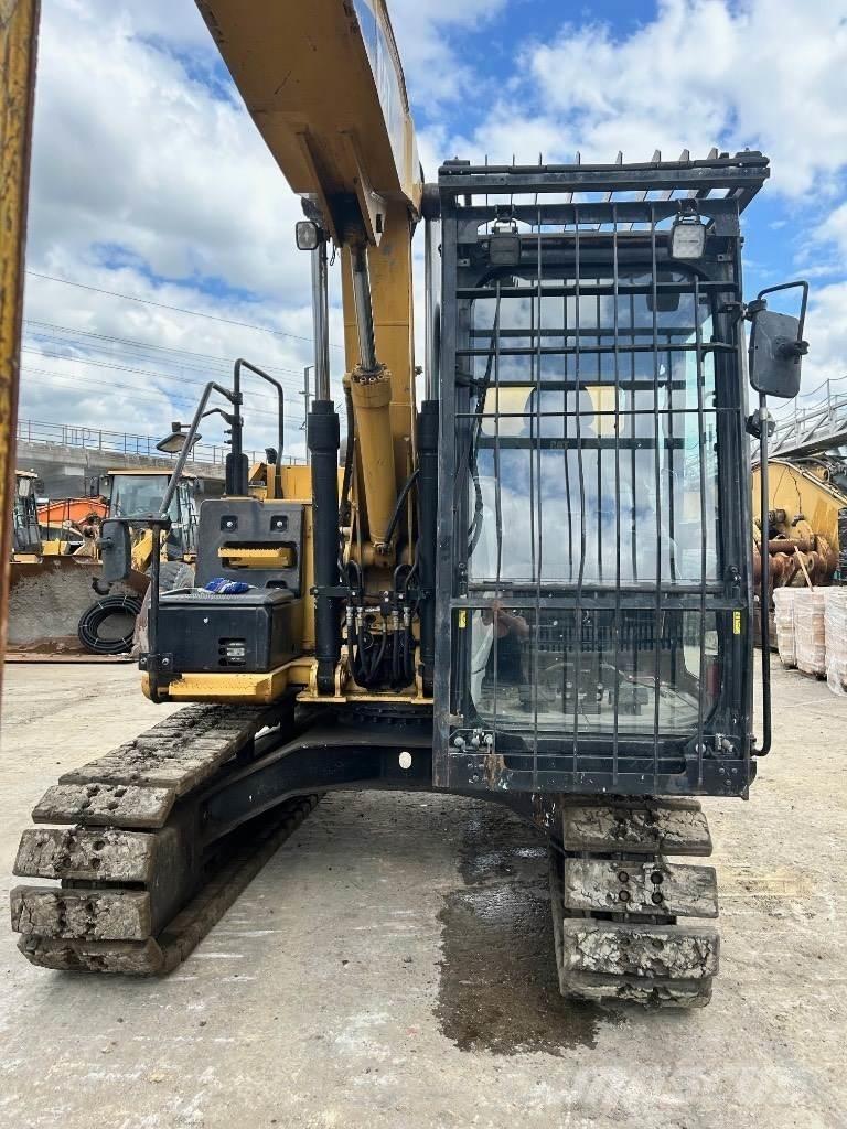 CAT 312 E Telakaivukoneet