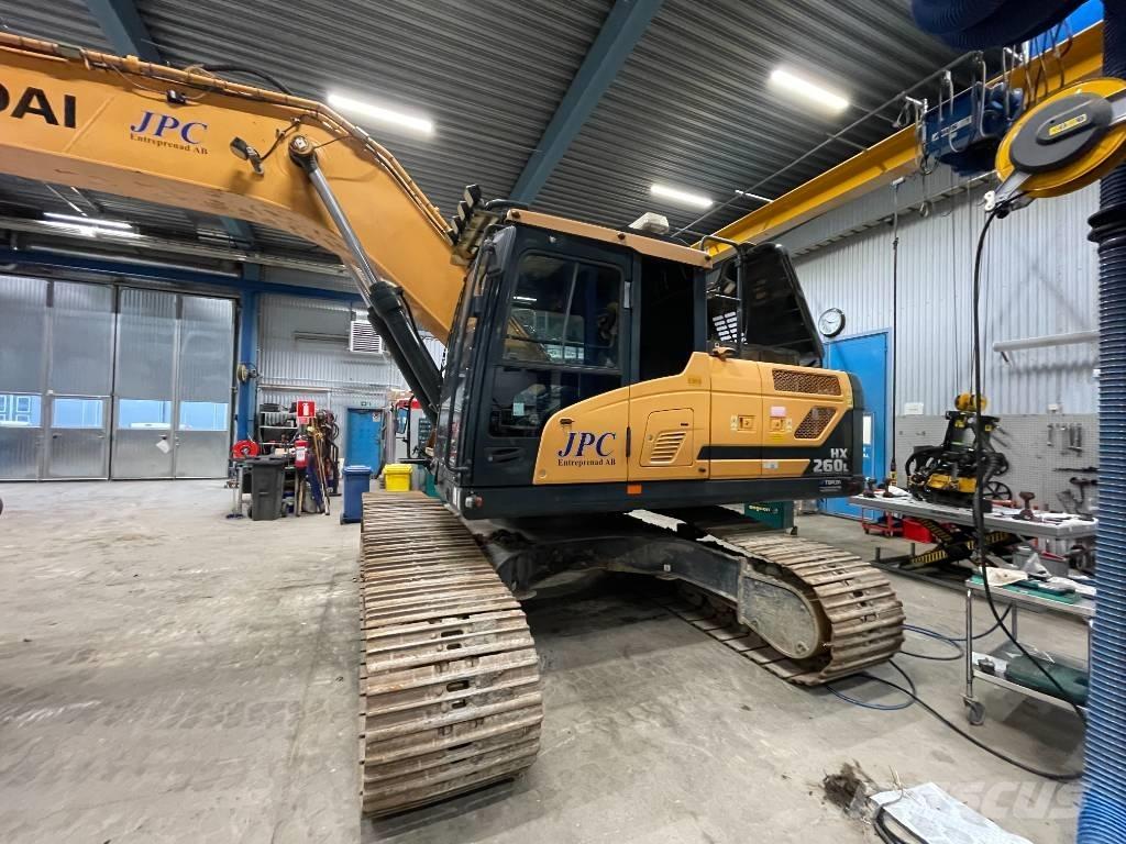 Hyundai HX 260 L Telakaivukoneet