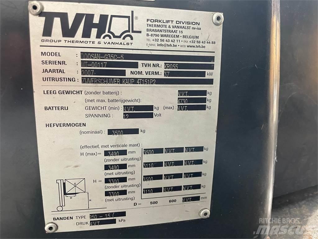 Doosan G35C-5 Nestekaasutrukit