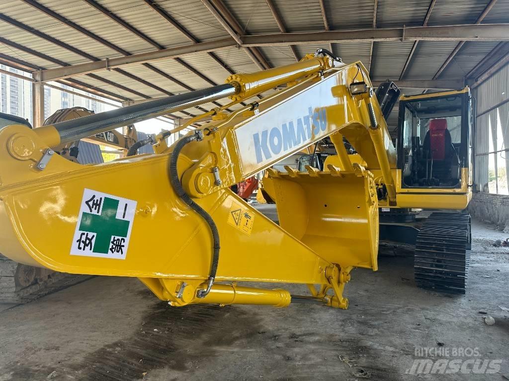 Komatsu PC 200-8 Midikaivukoneet 7t - 12t