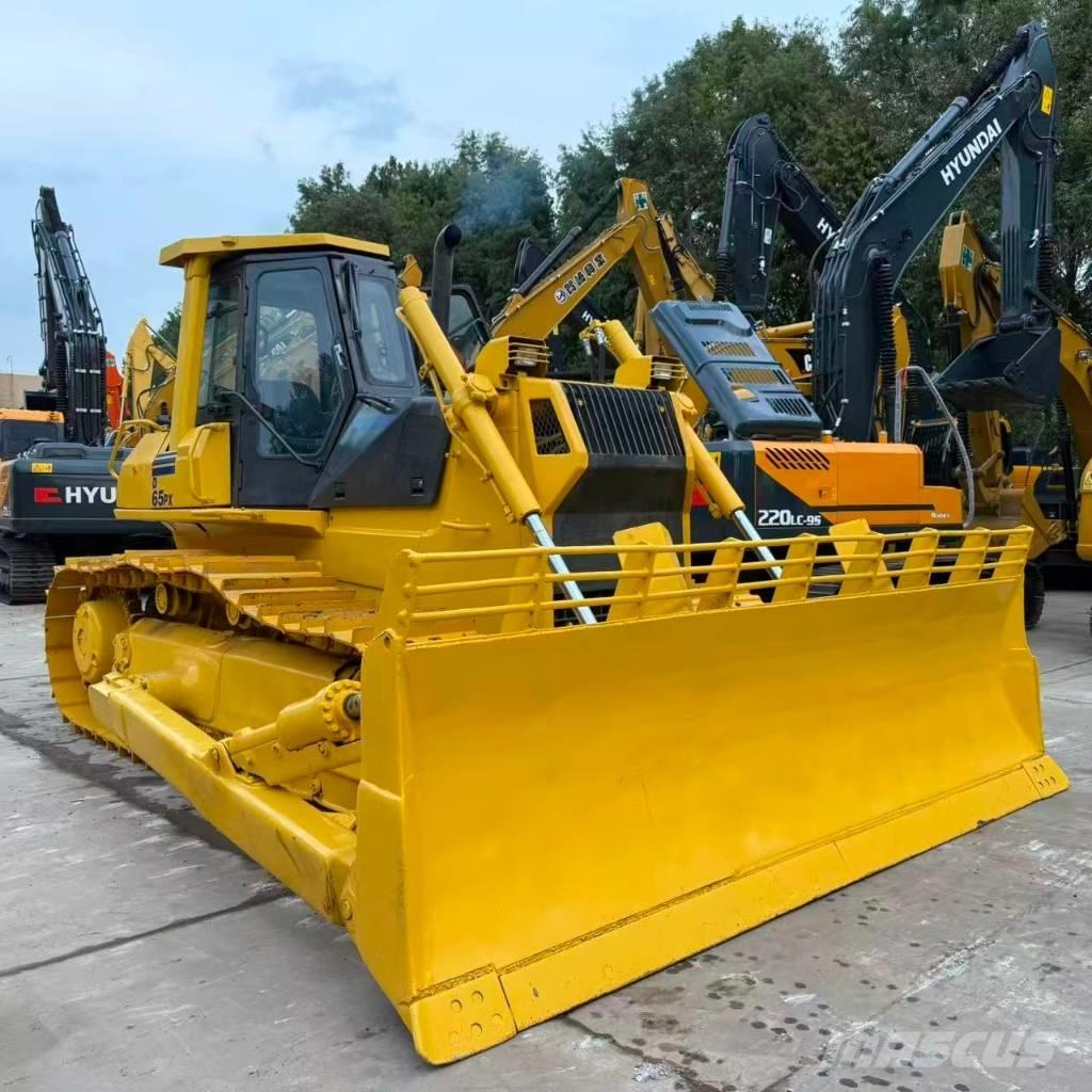 Komatsu D 65 PX-12E Telaketjupuskutraktorit