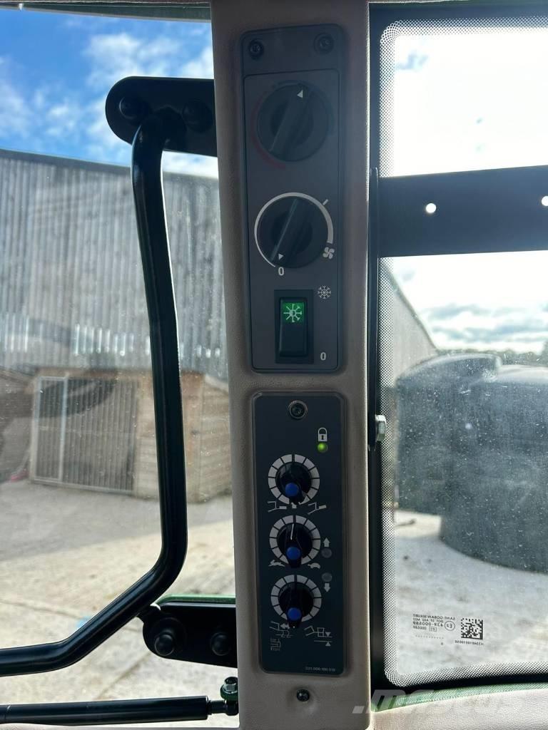 Fendt 211 Vario Traktorit