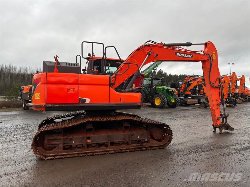 Doosan DX160LC-5 Telakaivukoneet