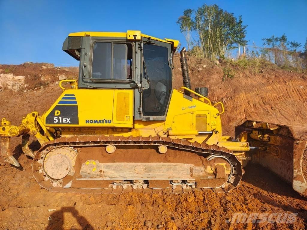 Komatsu D 51 EX-22 Telaketjupuskutraktorit