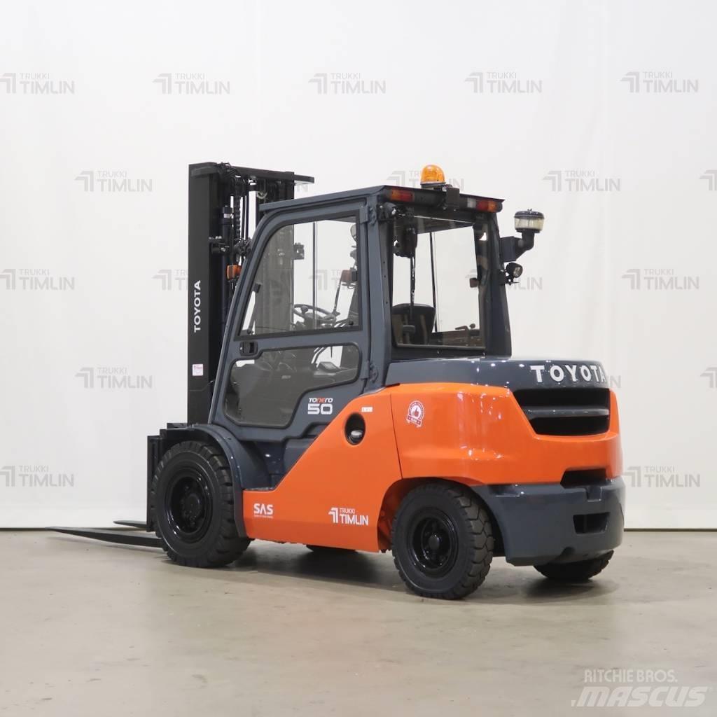Toyota 40-8FD50N Dieseltrukit