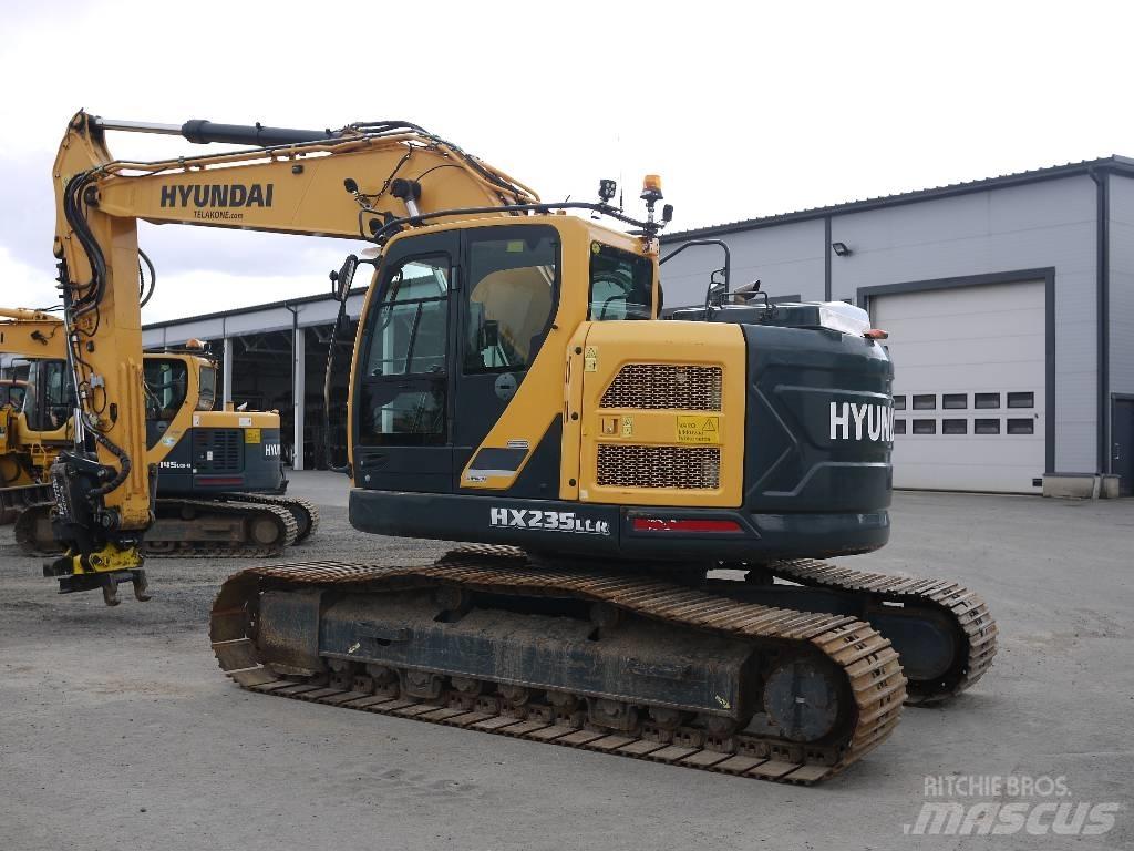 Hyundai HX 235 LCR Telakaivukoneet