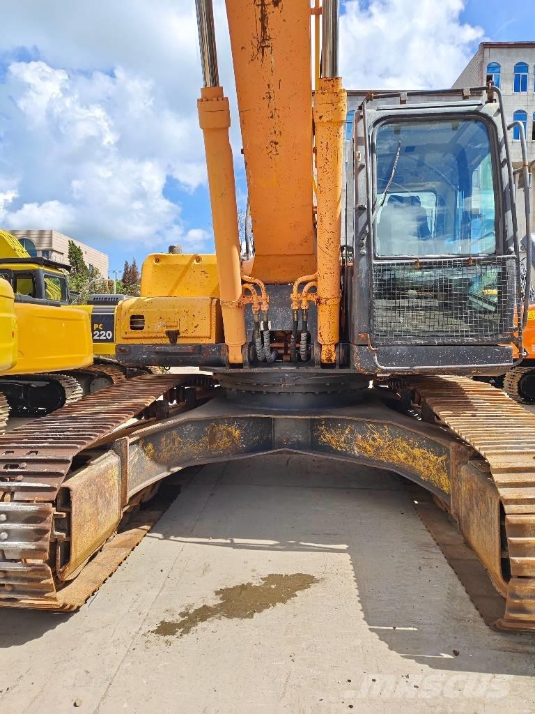 Hyundai R305LC-7 Telakaivukoneet