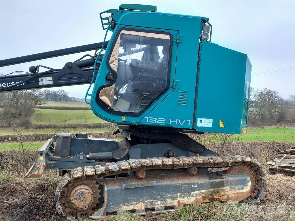 Neuson 132 HV T Harvesterit