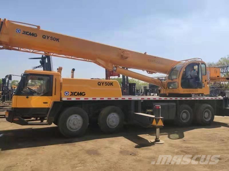 XCMG QY50K Mobiilinosturit