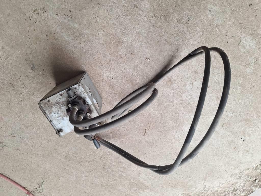 Jussi Tupla-jussi Kippiperävaunut