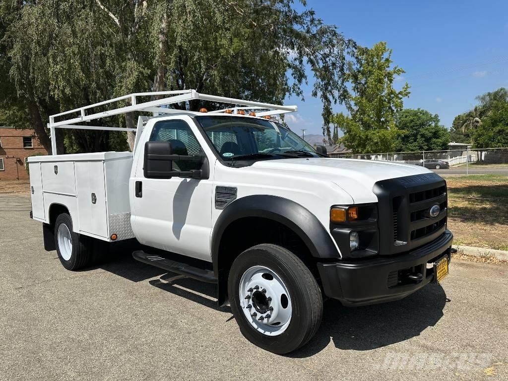 Ford F 450 SD Tienhoitoautot