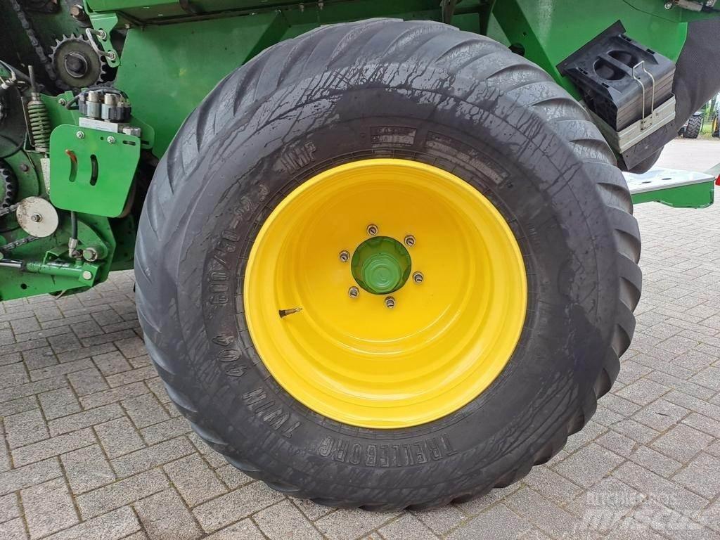 John Deere V461R Pyöröpaalaimet