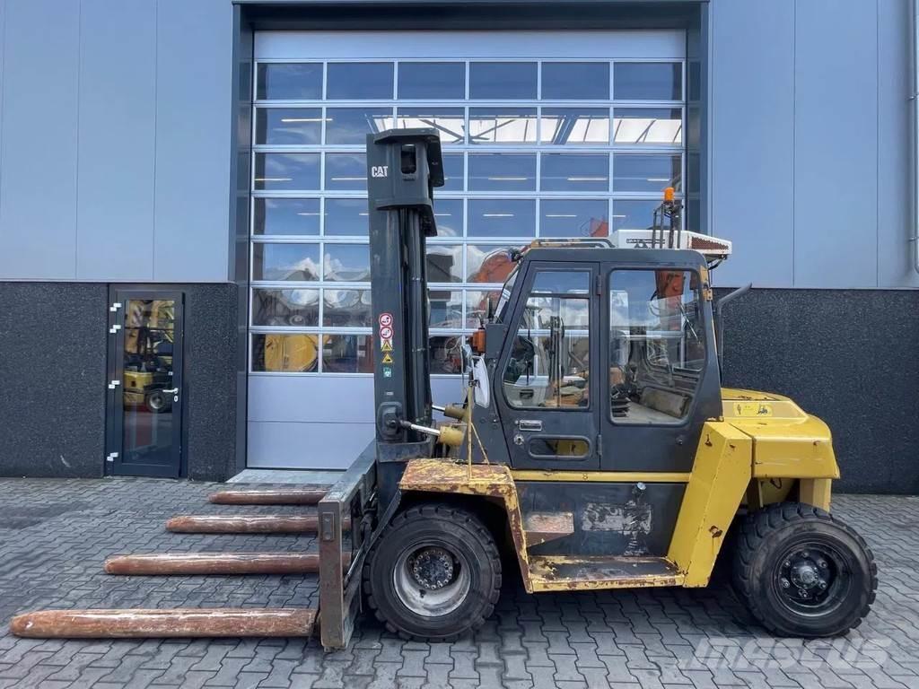 CAT DP60 A/C Muut haarukkatrukit