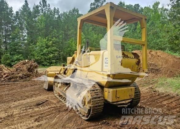 CAT 951C Telakuormaajat