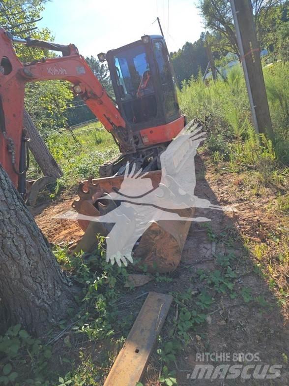 Kubota KX033-4 Minikaivukoneet < 7t