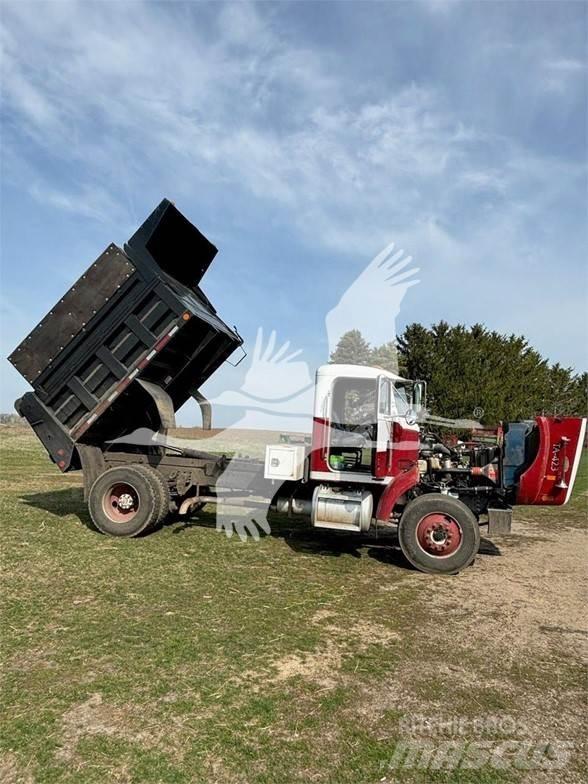 Peterbilt 357 Sora- ja kippiautot