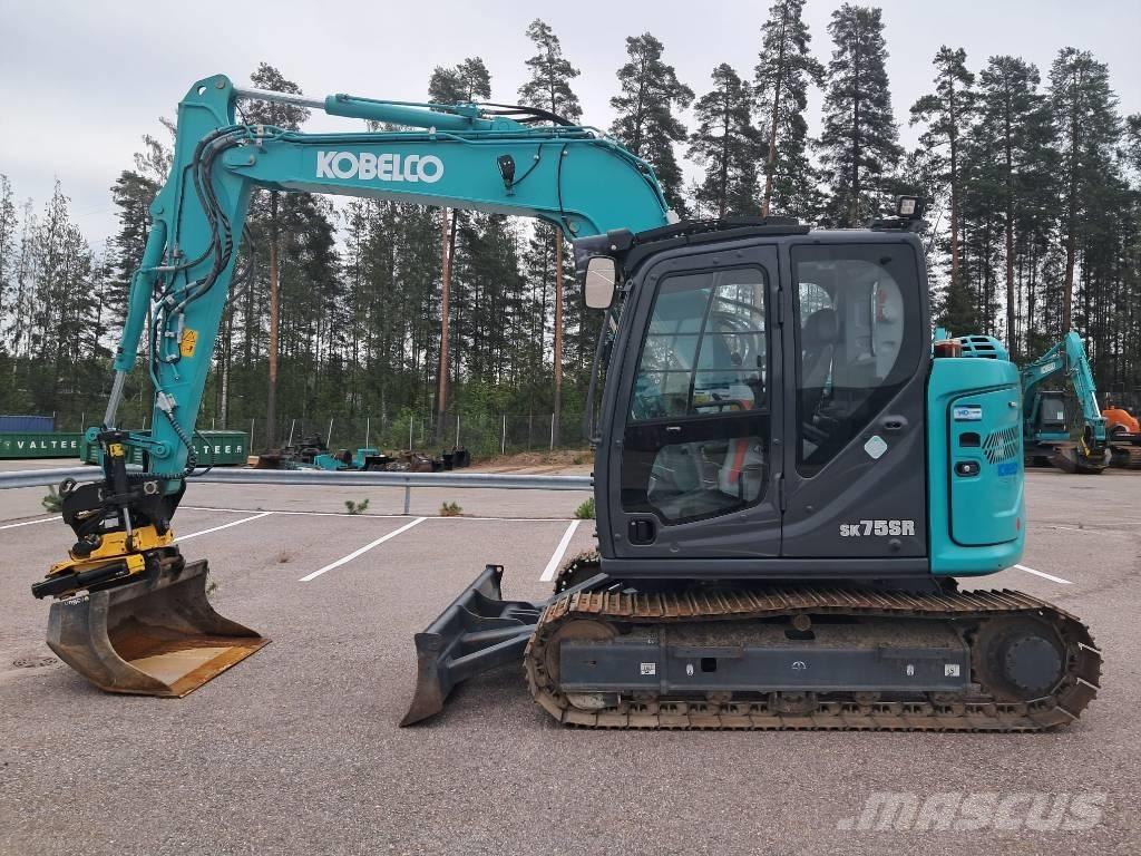 Kobelco SK75SR-7 Midikaivukoneet 7t - 12t