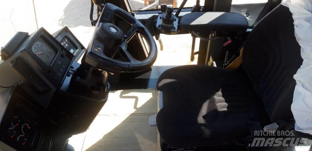 CAT 824 G series II Pyöräpuskutraktori