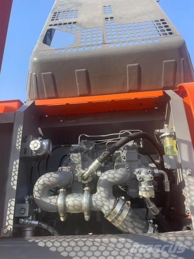Hitachi ZX 350 Telakaivukoneet