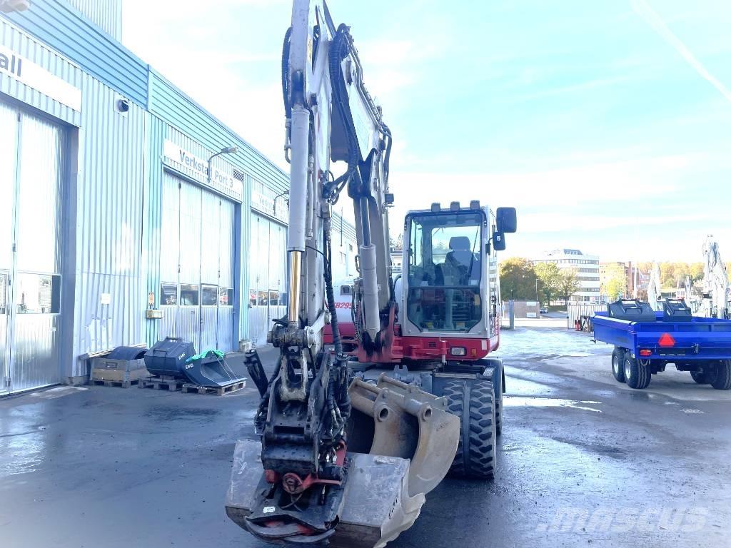 Takeuchi TB 295 W Pyöräkaivukoneet