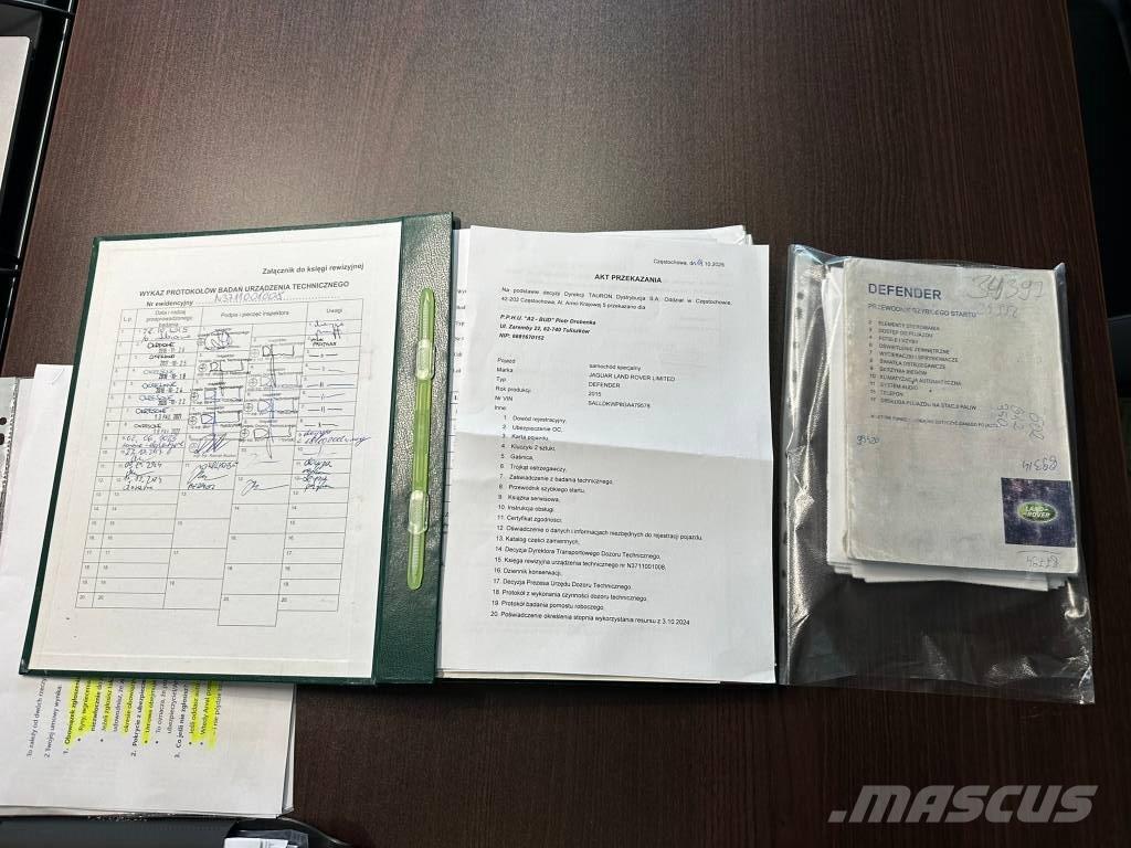 Land Rover Defender RT-nosturit