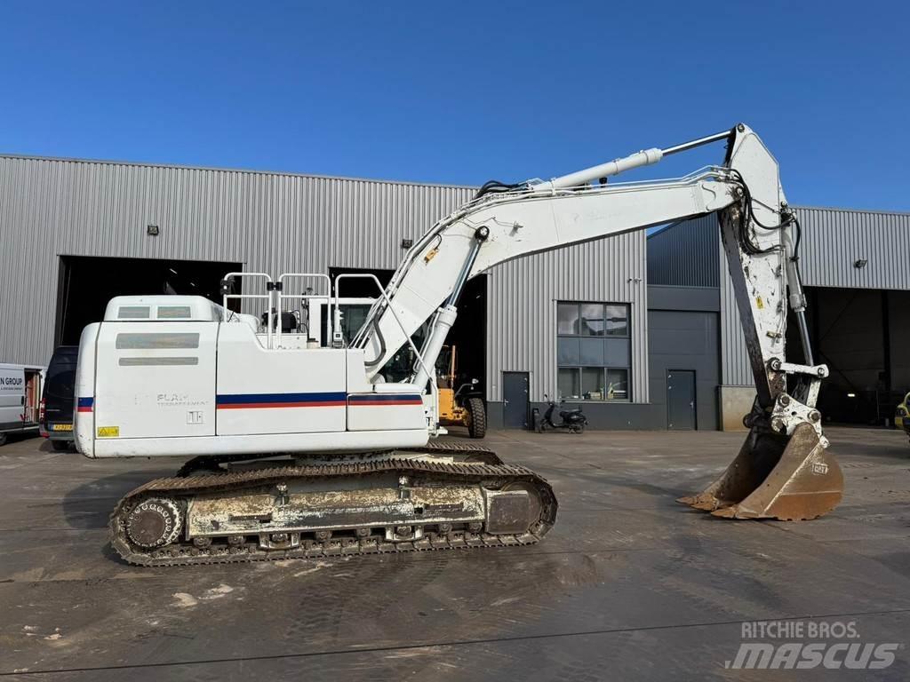 CAT 326FLN Erikoiskaivinkoneet