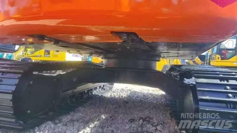 Hitachi ZX 120 Telakaivukoneet