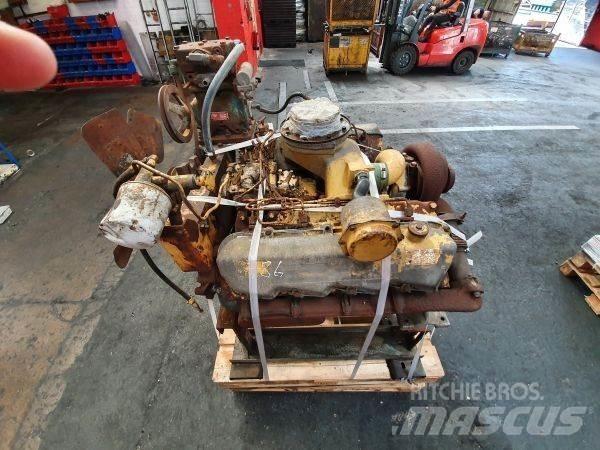 CAT 3208T Moottorit
