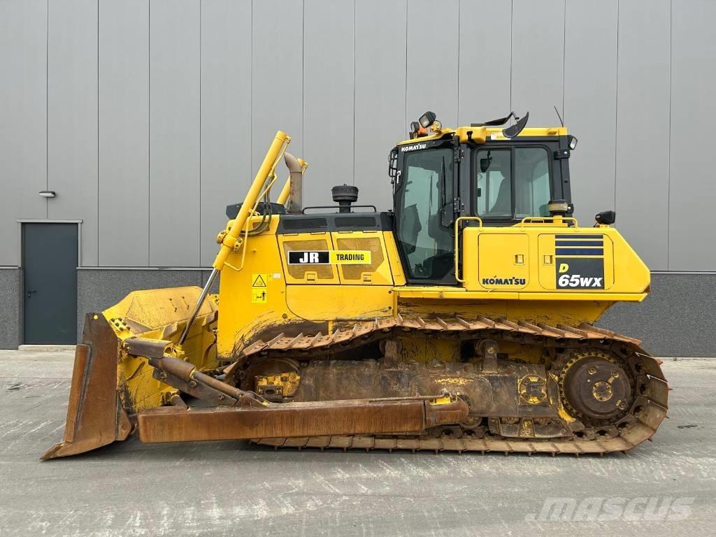 Komatsu D 65 WX-18 Telaketjupuskutraktorit
